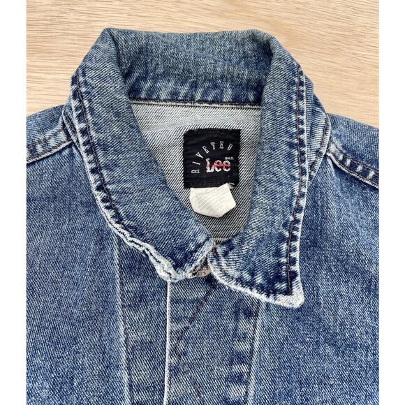 Vintage Lee Riveted Denim Trucker Jacket Men's Blue Size Large - Picture 3 of 7